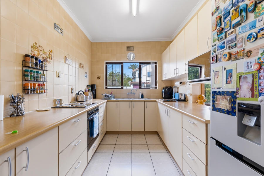 4 Bedroom Property for Sale in Edgemead Western Cape